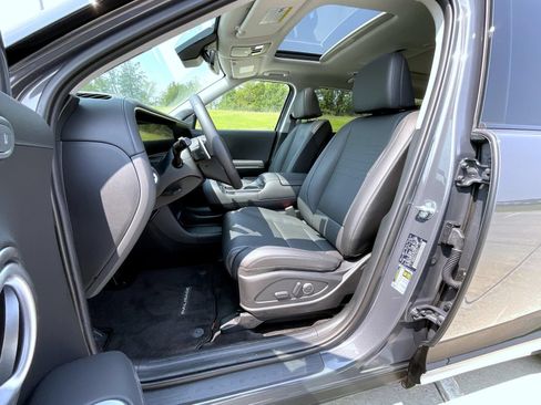 Certified 2026 Hyundai Palisade Limited AWD/4WD image 10