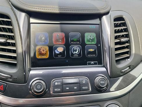 Used 2019 Chevrolet Impala LT w/ LT Convenience Package FWD image 6