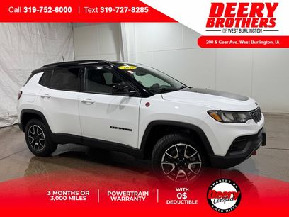 Used 2025 Jeep Compass Trailhawk