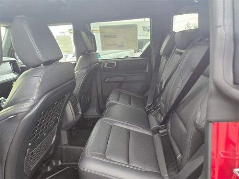 New 2025 Ford Bronco Big Bend w/ Black Diamond Package image 10