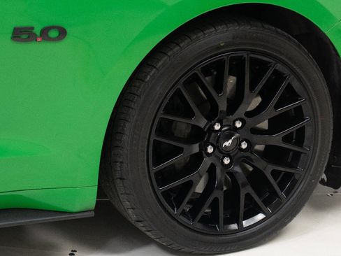 Used 2019 Ford Mustang GT image 62