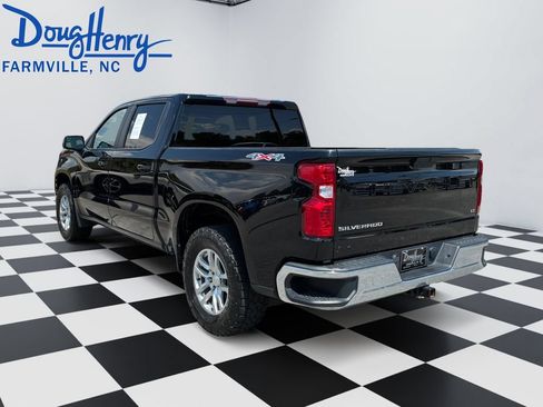 Used 2021 Chevrolet Silverado 1500 LT AWD/4WD image 3