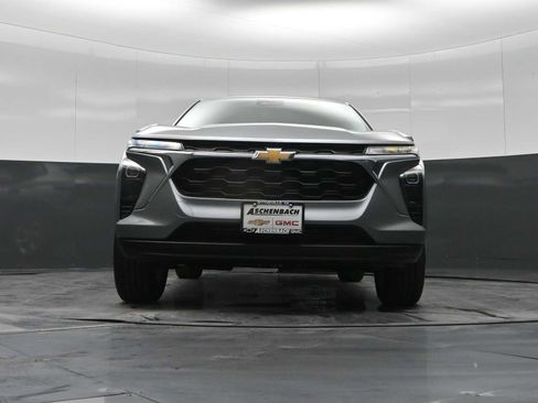 New 2026 Chevrolet Trax LS w/ LS Convenience Package image 30