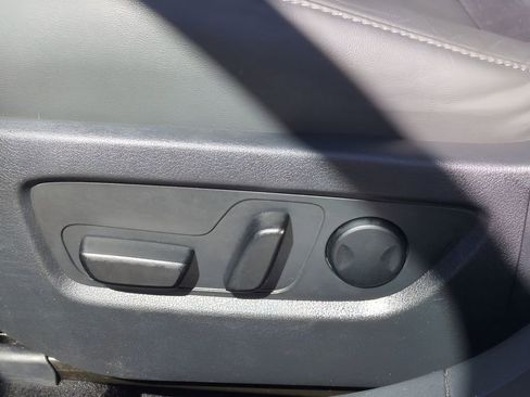 Used 2025 MAZDA CX-30 AWD 2.5 S w/ Preferred Package image 19