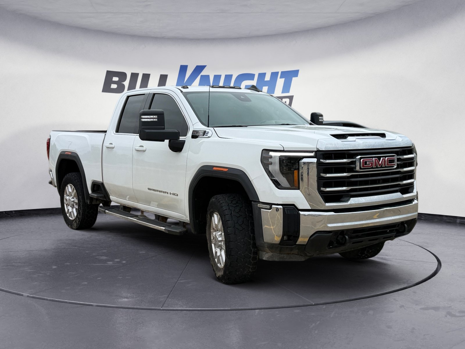 Used 2024 GMC Sierra 2500 SLE w/ SLE Value Package; AWD/4WD image 7