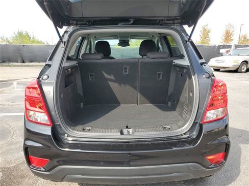 Certified 2022 Chevrolet Trax LS w/ Tint and Cruise Package image 25