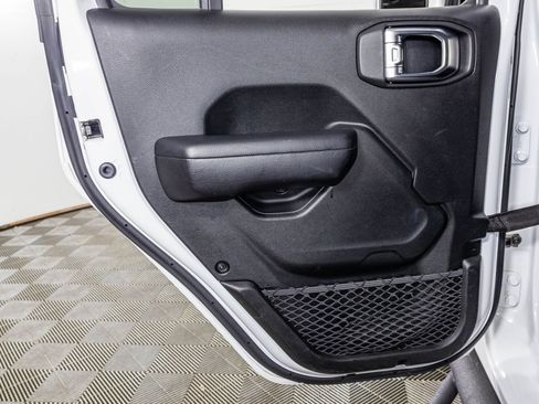 Used 2020 Jeep Wrangler Unlimited Sport S AWD/4WD image 37