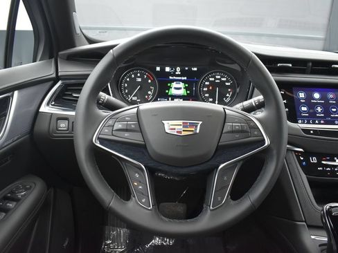 New 2026 Cadillac XT5 Premium Luxury w/ Driver Assist Package AWD/4WD image 13