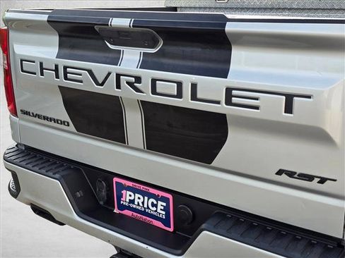 Used 2021 Chevrolet Silverado 1500 RST w/ Rally Edition AWD/4WD image 13