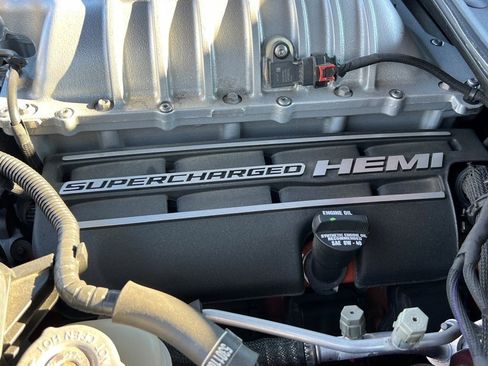 Used 2022 Dodge Challenger SRT Hellcat w/ Plus Package image 31