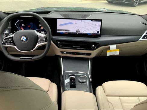 New 2025 BMW 330i Sedan w/ Premium Package image 5