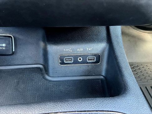 Used 2020 Dodge Durango R/T w/ Blacktop Package AWD/4WD image 16