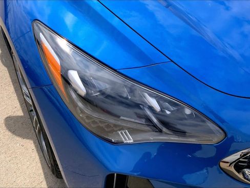 Used 2019 Kia Stinger GT2 image 26