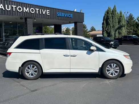 Used 2016 Honda Odyssey EX-L image 2