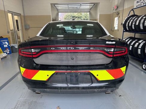 Used 2019 Dodge Charger Police w/ Street Appearance Group image 13