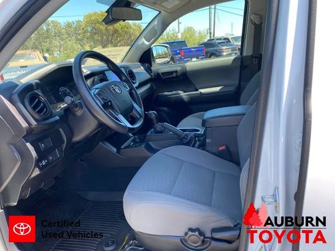 Certified 2022 Toyota Tacoma SR AWD/4WD image 33