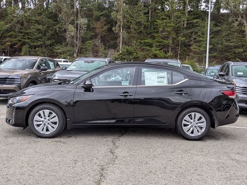 New 2025 Nissan Sentra S image 8