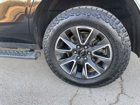 Used 2022 Chevrolet Tahoe Z71 image 35