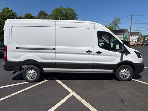 New 2026 Ford Transit 250 148 Medium Roof Extended AWD image 8