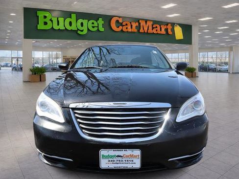 Used 2013 Chrysler 200 Touring image 2
