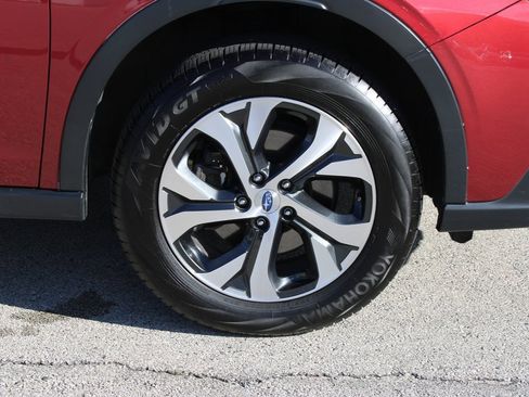 Used 2020 Subaru Outback Limited image 28