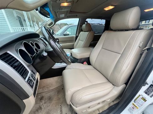 Used 2008 Toyota Sequoia Limited image 5