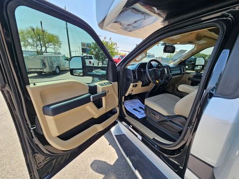 Used 2019 Ford F550 2WD Regular Cab Super Duty w/ XLT Value Package image 51