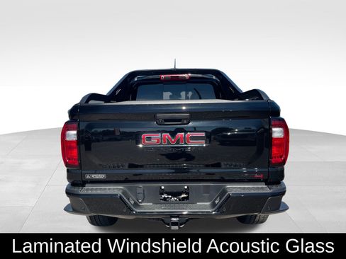 Used 2025 GMC Canyon AT4 w/ Nightfall Edition image 7
