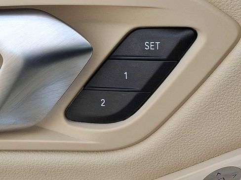 Used 2025 BMW 330i xDrive 330i xDrive w/ M Sport Package image 26