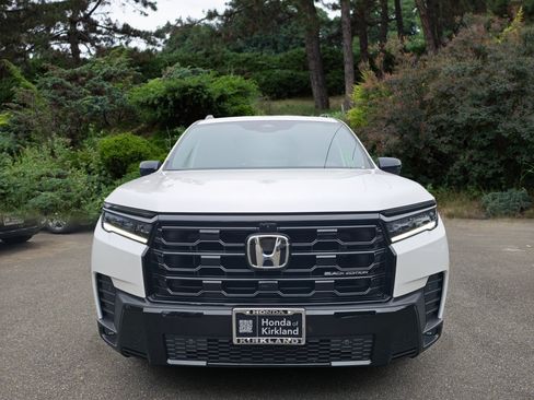 New 2026 Honda Pilot Black Edition image 2