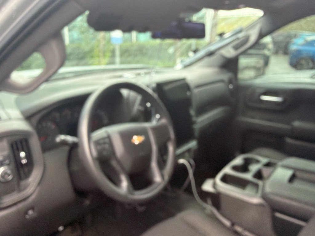Used 2025 Chevrolet Silverado 1500 Custom RWD image 7