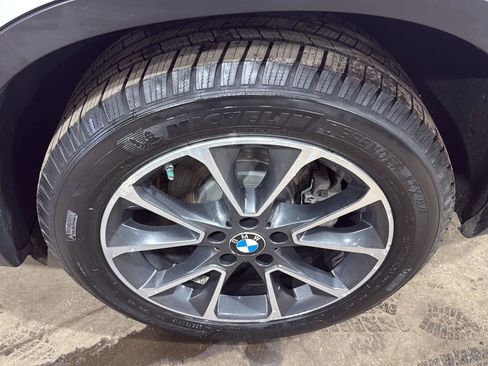 Used 2017 BMW X5 xDrive35i image 9