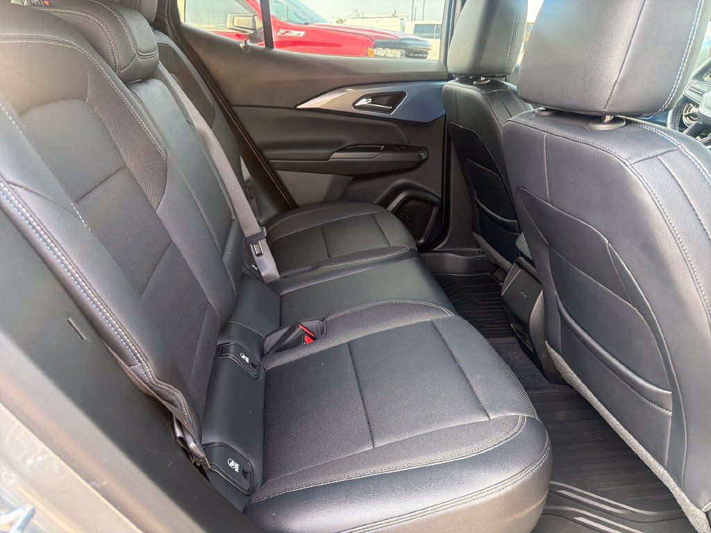 Used 2024 Chevrolet Equinox EV LT AWD/4WD image 26