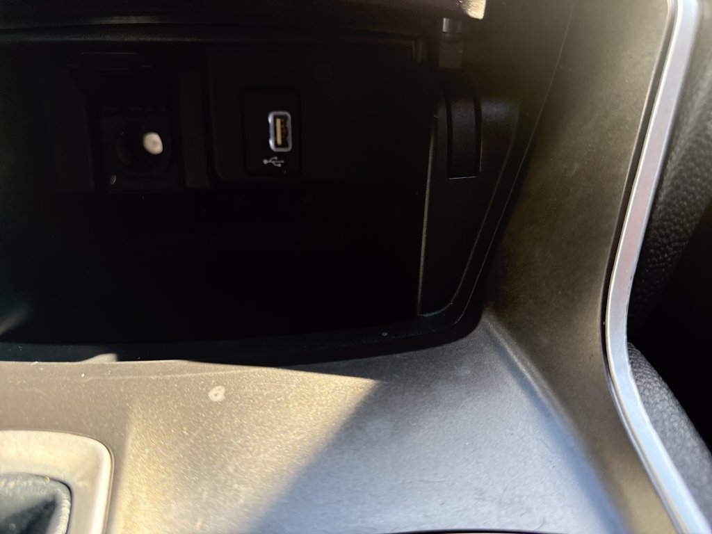 Used 2018 Honda Accord LX image 29