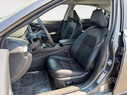 Used 2021 Nissan Altima 2.5 SR w/ SR Premium Package AWD/4WD image 6