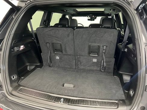 Used 2024 Jeep Grand Cherokee L Limited w/ Luxury Tech Group II image 8