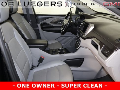 Certified 2024 GMC Terrain SLT image 18