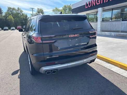 Used 2024 GMC Acadia Elevation w/ LPO, Floor Liner Package FWD image 9