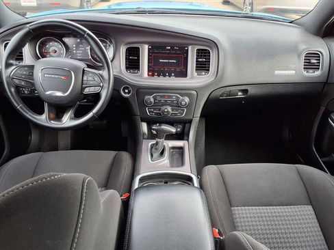 Used 2023 Dodge Charger GT image 9