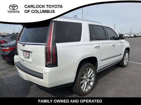 Used 2018 Cadillac Escalade Premium Luxury image 5