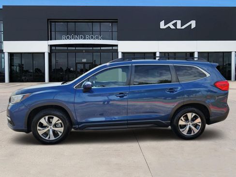 Used 2019 Subaru Ascent Premium AWD/4WD image 4