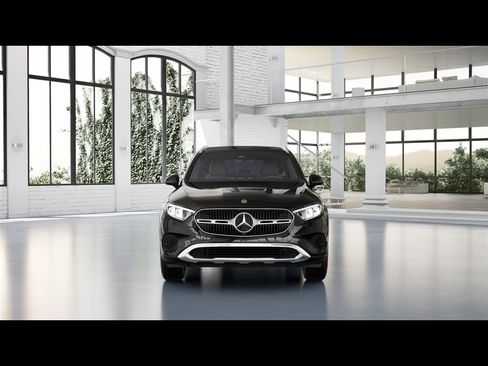 Certified 2026 Mercedes-Benz GLC 300 4MATIC image 2