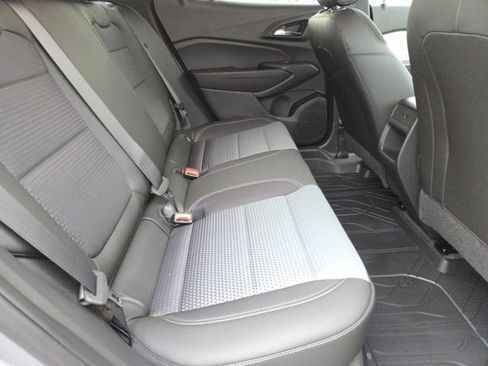 New 2026 Chevrolet Trax LT image 25