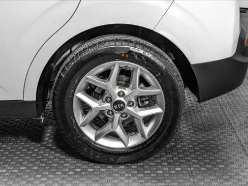 Used 2021 Kia Soul S FWD image 33