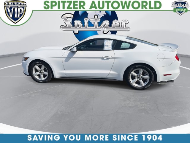 Used 2017 Ford Mustang Coupe RWD image 10