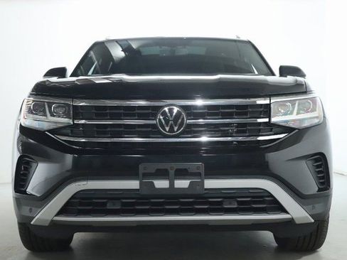 Used 2023 Volkswagen Atlas Cross Sport SE w/ Panoramic Sunroof Package AWD/4WD image 5