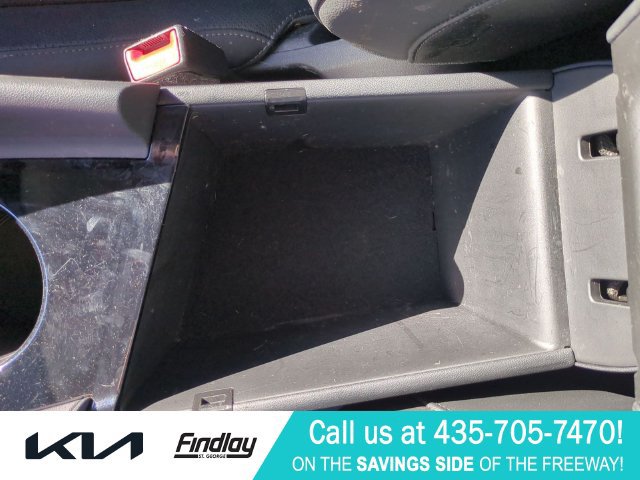 Used 2023 Hyundai Elantra Limited FWD image 27