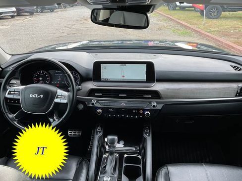 Used 2022 Kia Telluride SX image 14