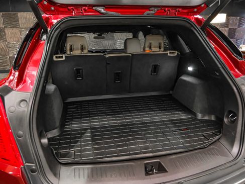 Used 2019 Cadillac XT5 FWD image 46