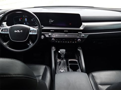 Used 2023 Kia Telluride S image 10
